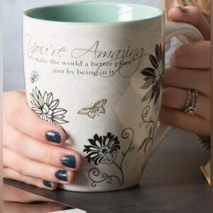 𝑰𝒏𝒔𝒑𝒊𝒓𝒂𝒕𝒊𝒐𝒏𝒂𝒍 𝑾𝒉𝒊𝒕𝒆 𝑴𝒖𝒈 𝒘𝒊𝒕𝒉 𝑭𝒍𝒐𝒓𝒂𝒍 𝑫𝒆𝒔𝒊𝒈𝒏